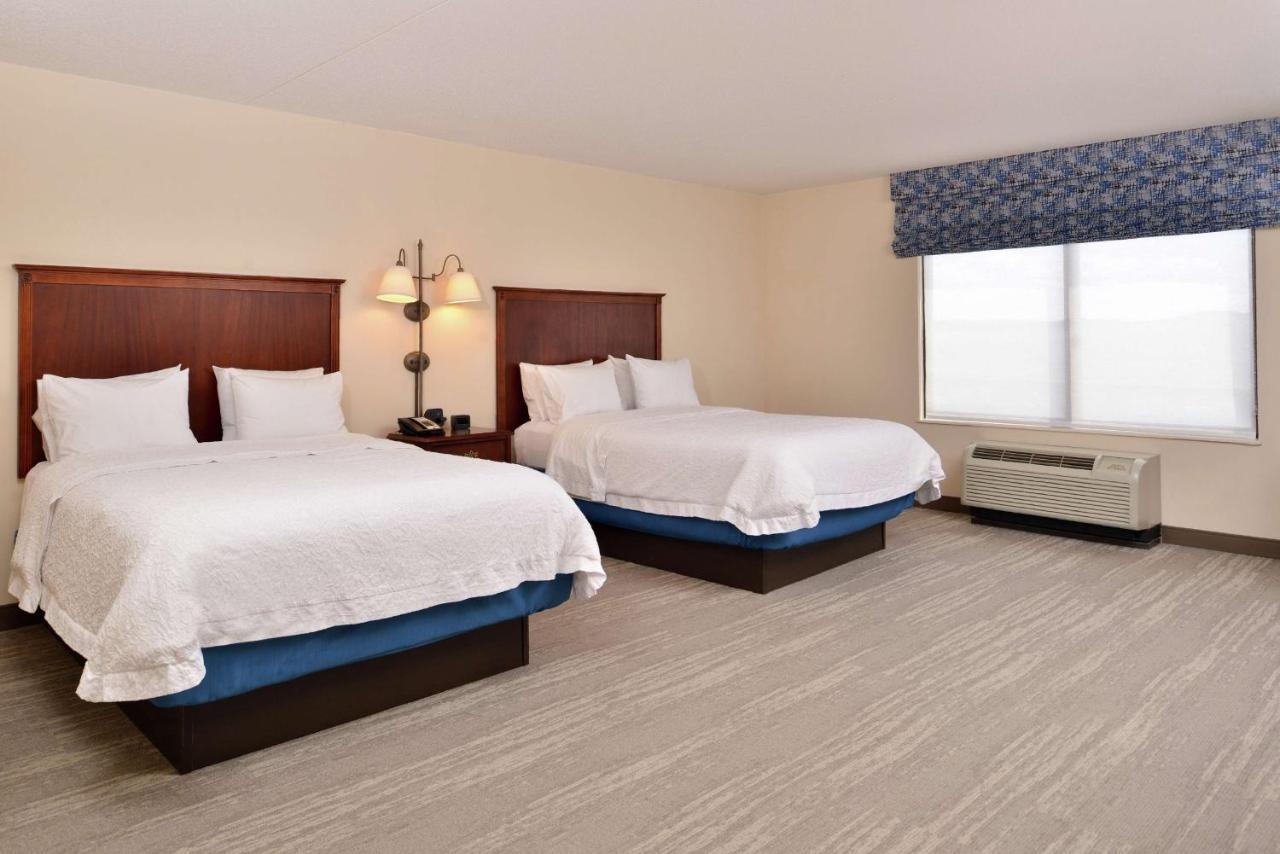Hampton Inn Harrisonburg South Exterior photo