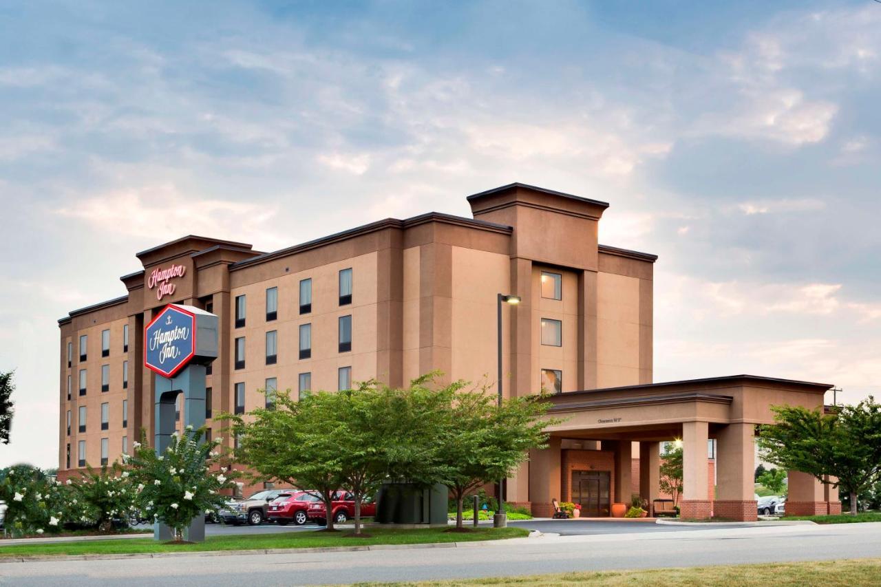 Hampton Inn Harrisonburg South Exterior photo