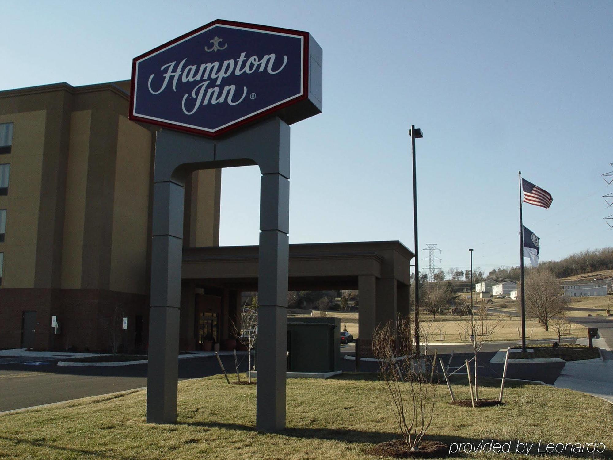 Hampton Inn Harrisonburg South Exterior photo